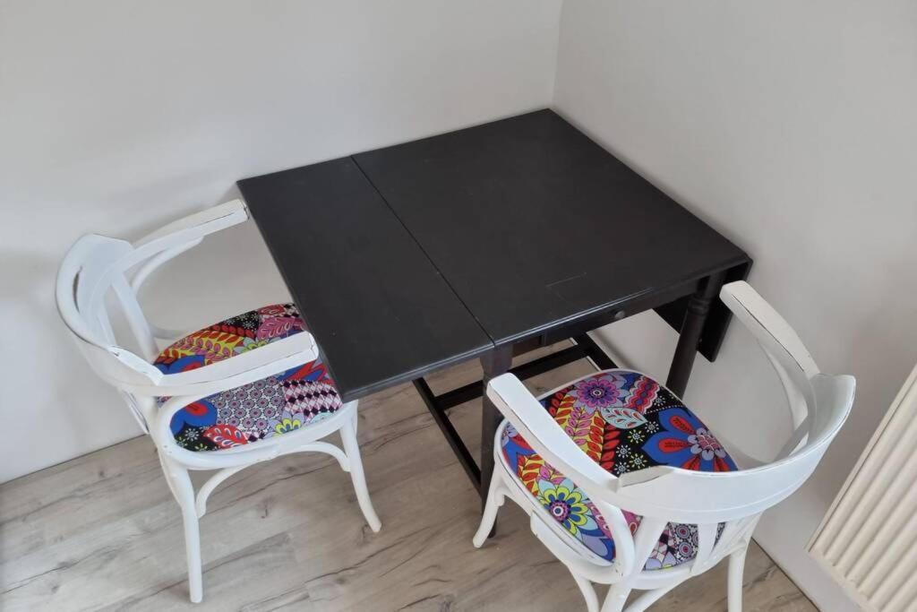 Ferienwohnung/Monteurwohnung Alte Garage Ahnatal Eksteriør billede